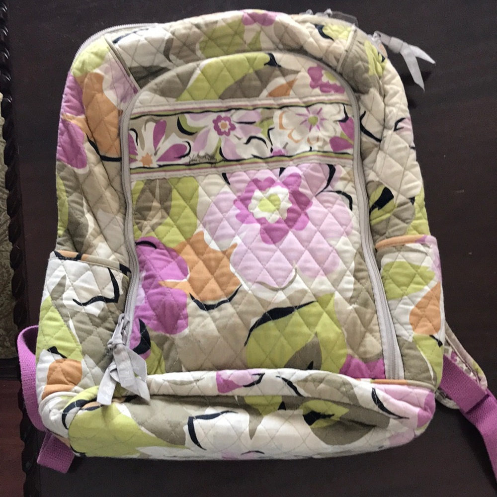 Vera Bradley Backpack *BACK TO SCHOOL SALE* ✏️